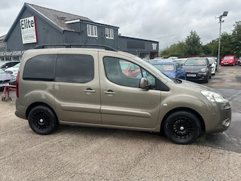 Used Peugeot Partner Tepee 2012 for sale - 79322953: Photo