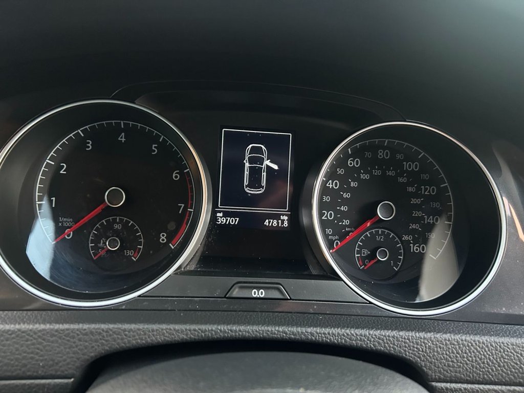 Used Volkswagen Golf 2020 for sale - 76740236: Photo 22