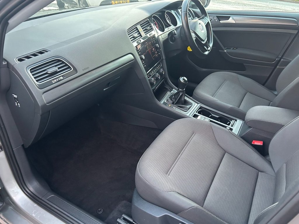 Used Volkswagen Golf 2020 for sale - 76740236: Photo 26