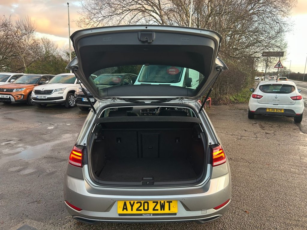 Used Volkswagen Golf 2020 for sale - 76740236: Photo 5