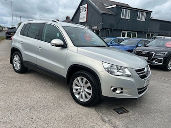 Volkswagen - Tiguan