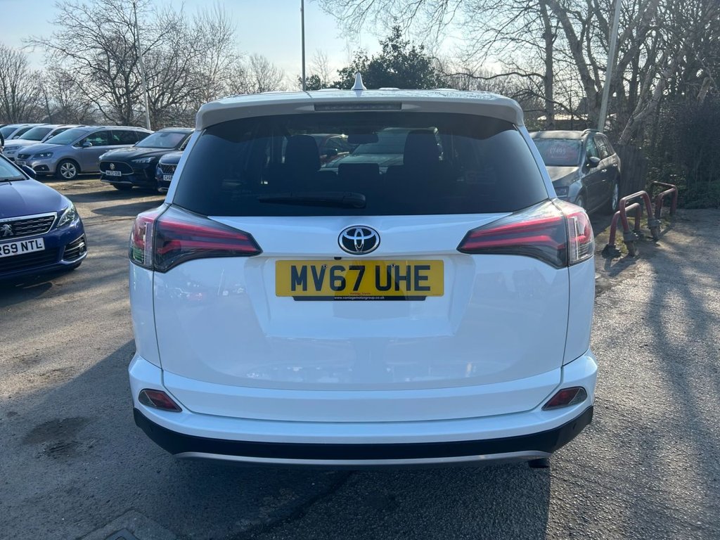 Used Toyota RAV4 2017 for sale - 77765219: Photo 10