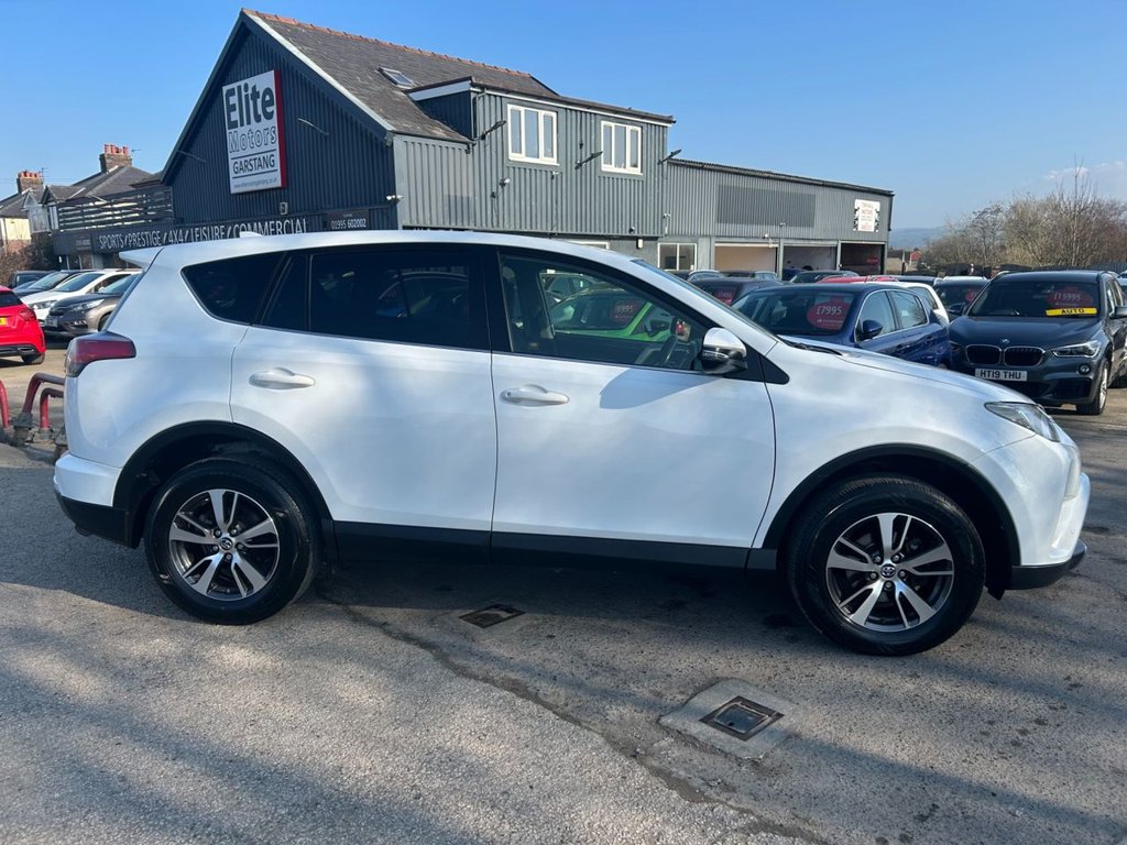 Used Toyota RAV4 2017 for sale - 77765219: Photo 13