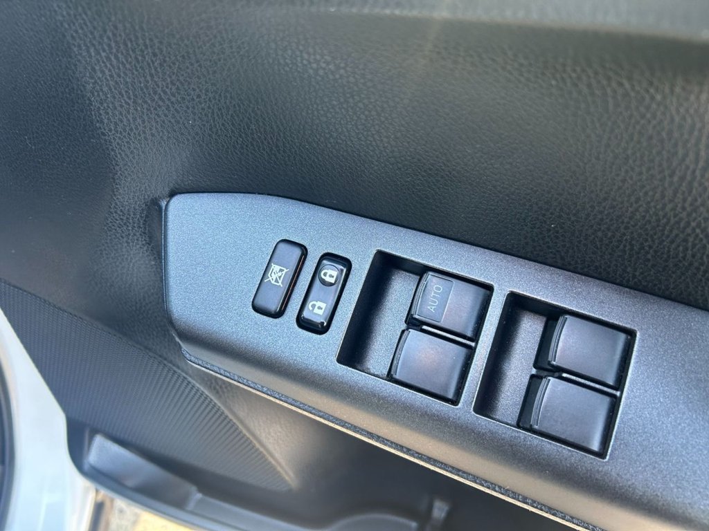 Used Toyota RAV4 2017 for sale - 77765219: Photo 16