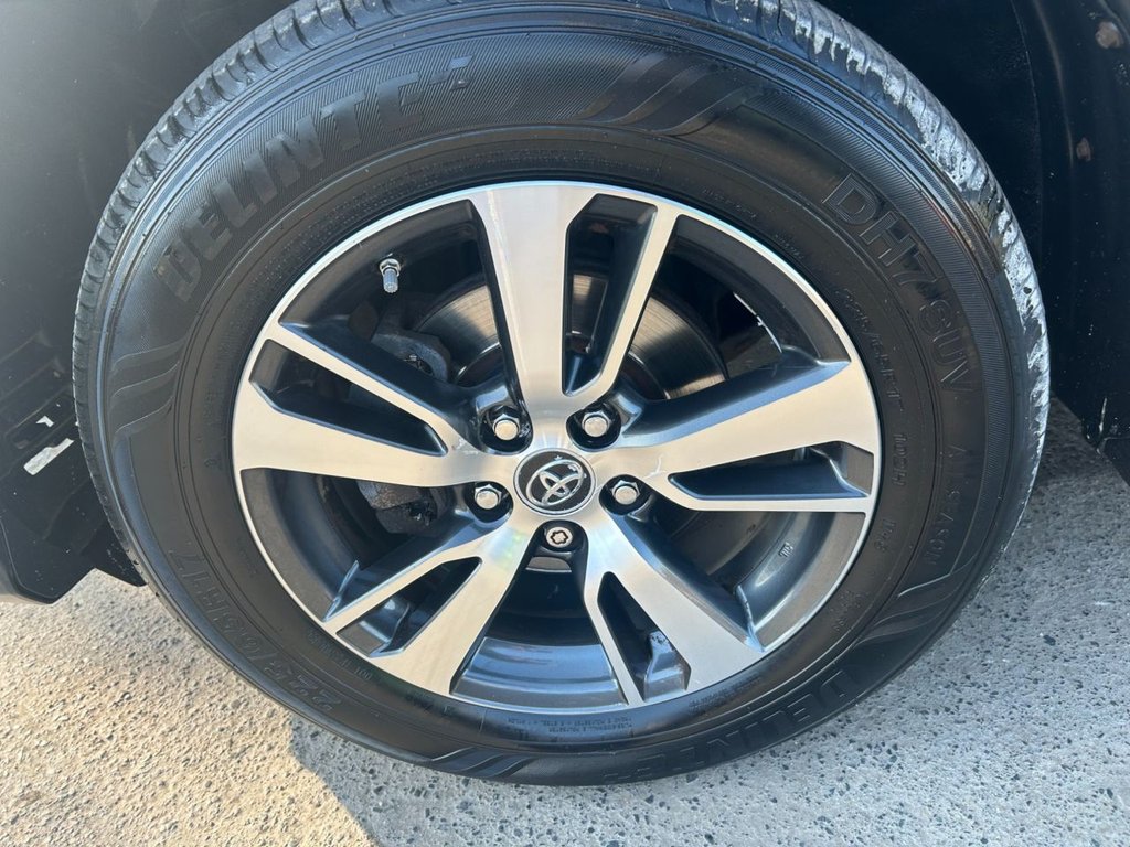 Used Toyota RAV4 2017 for sale - 77765219: Photo 24