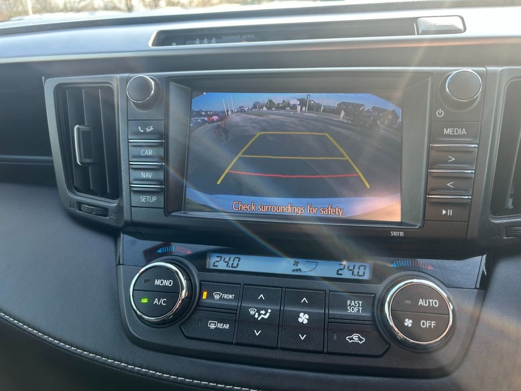 Used Toyota RAV4 2017 for sale - 77765219: Photo 8