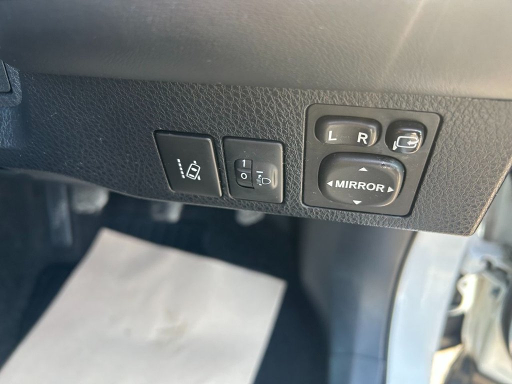 Used Toyota RAV4 2017 for sale - 77765219: Photo 9