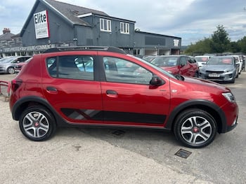 Used Dacia Sandero Stepway 2019 for sale - 79631959: Photo