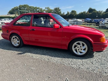 Used Ford Escort 1987 for sale - 79517911: Photo