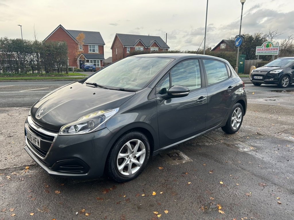 Used Peugeot 208 2016 for sale - 76482437: Photo 19