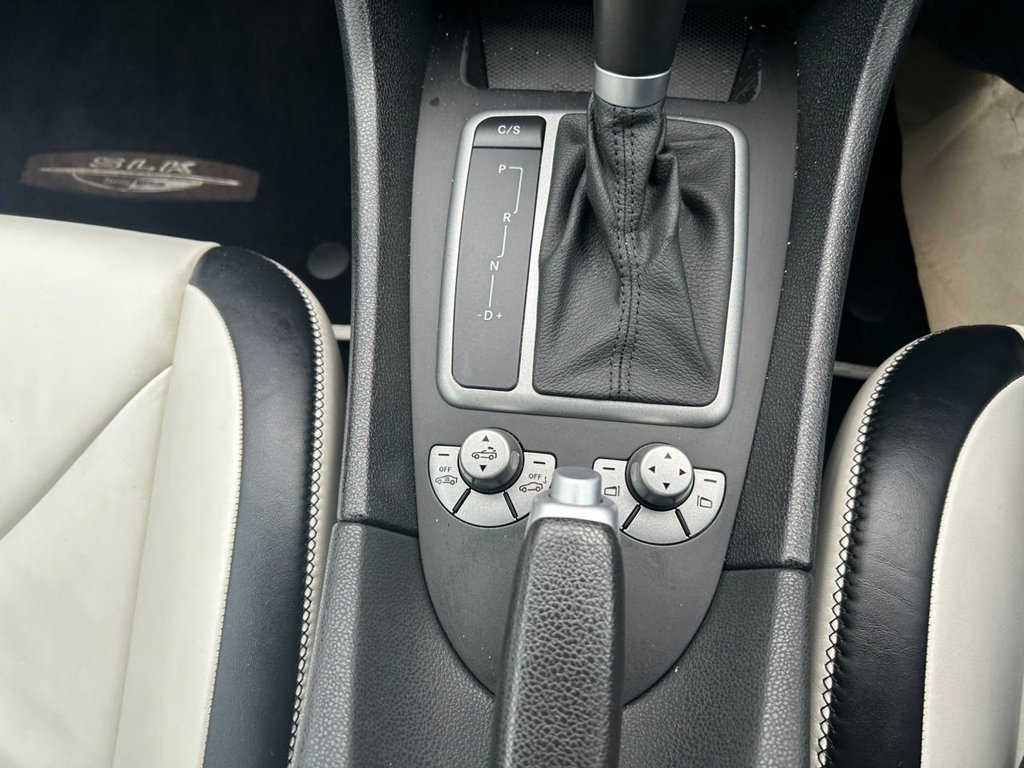 Used Mercedes-Benz SLK 2009 for sale - 77408118: Photo 7
