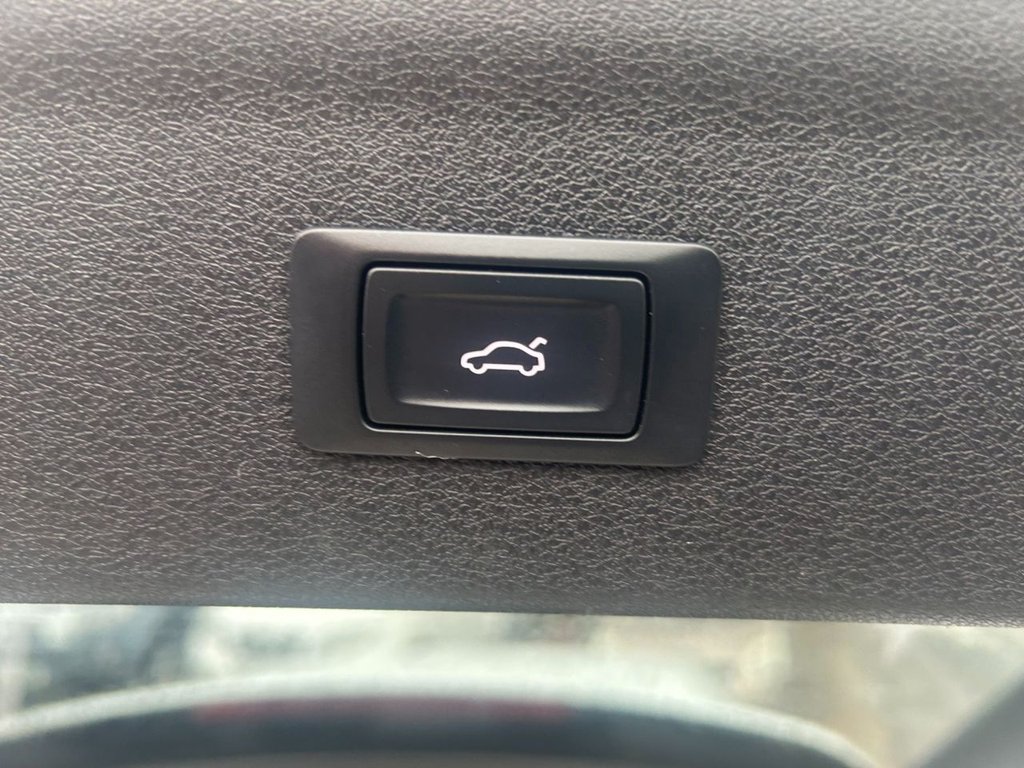 Used Audi Q3 2016 for sale - 76163386: Photo 19