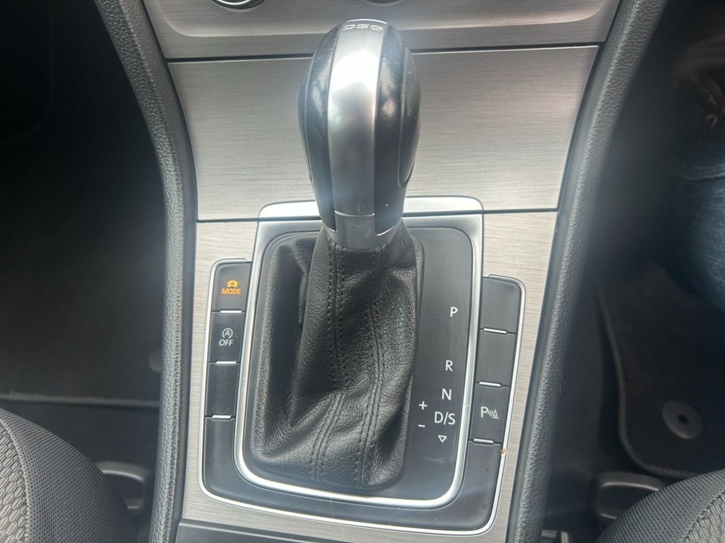 Used Volkswagen Golf 2016 for sale - 77464343: Photo 24