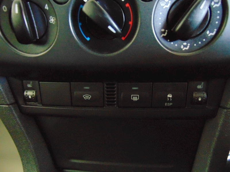 Used Ford Focus 2007 for sale - 77042438: Photo 9