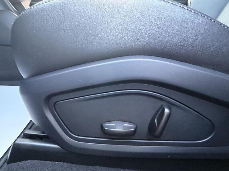 Used Porsche Taycan 2021 for sale - 77677124: Photo 17