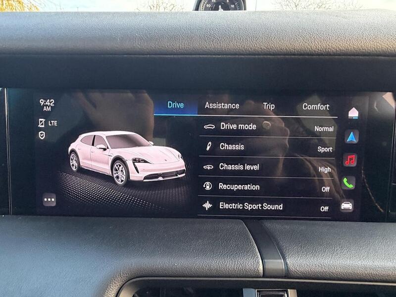 Used Porsche Taycan 2021 for sale - 77677124: Photo 27