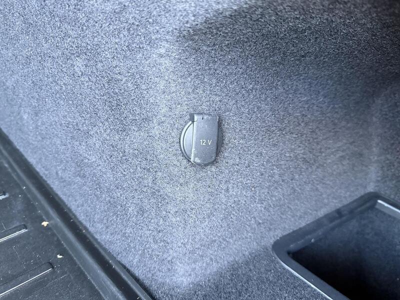 Used Porsche Taycan 2021 for sale - 77677124: Photo 40