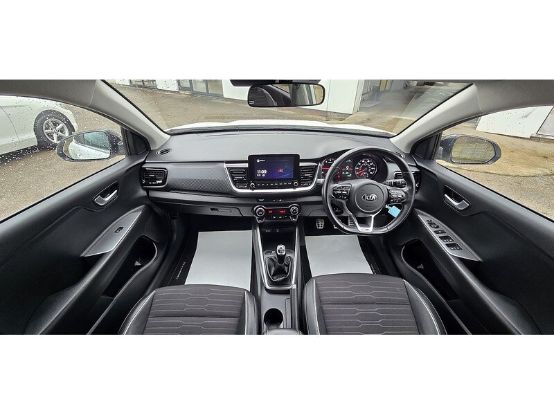 Used Kia Stonic 2021 for sale - 77584091: Photo 11