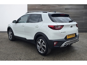 Used Kia Stonic 2021 for sale - 77584091: Photo