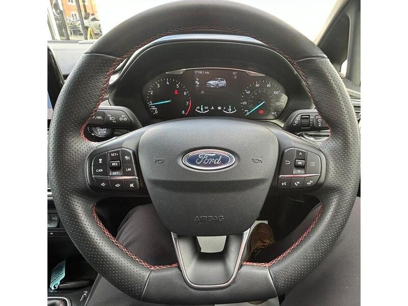 Used Ford Fiesta 2018 for sale - 77629965: Photo 31