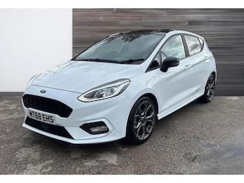 Used Ford Fiesta 2018 for sale - 77629965: Photo
