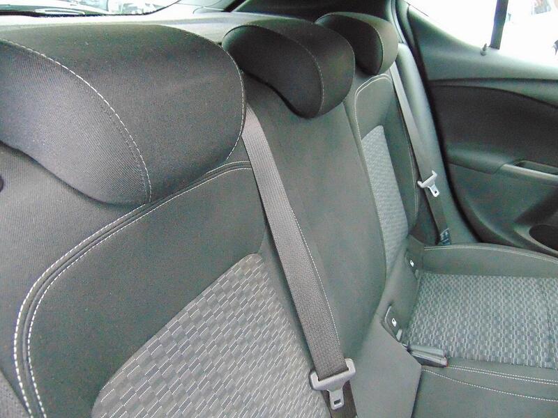 Used Vauxhall Astra for sale - 77046250: Photo 18