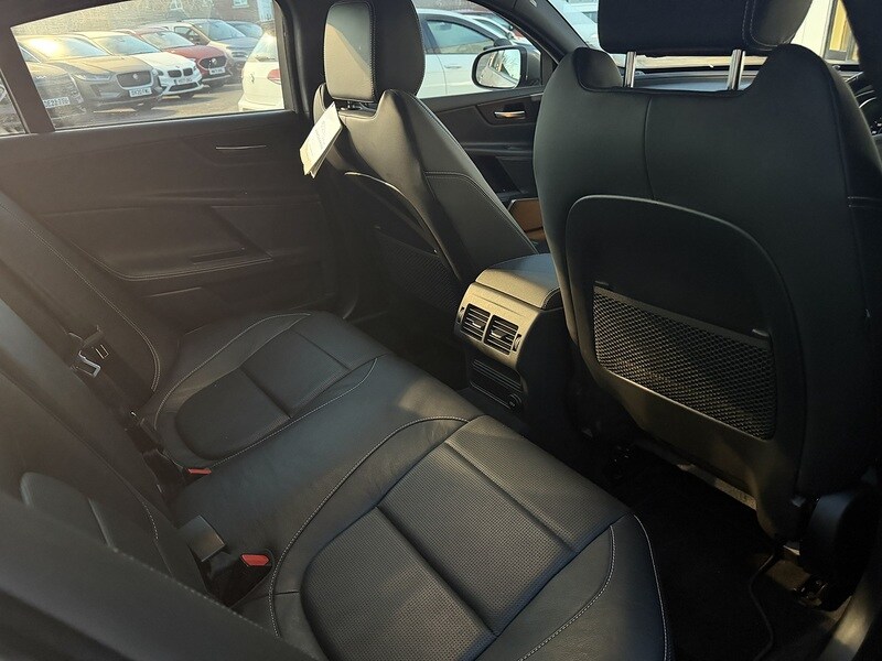 Used Jaguar XE 2016 for sale - 77042407: Photo 13