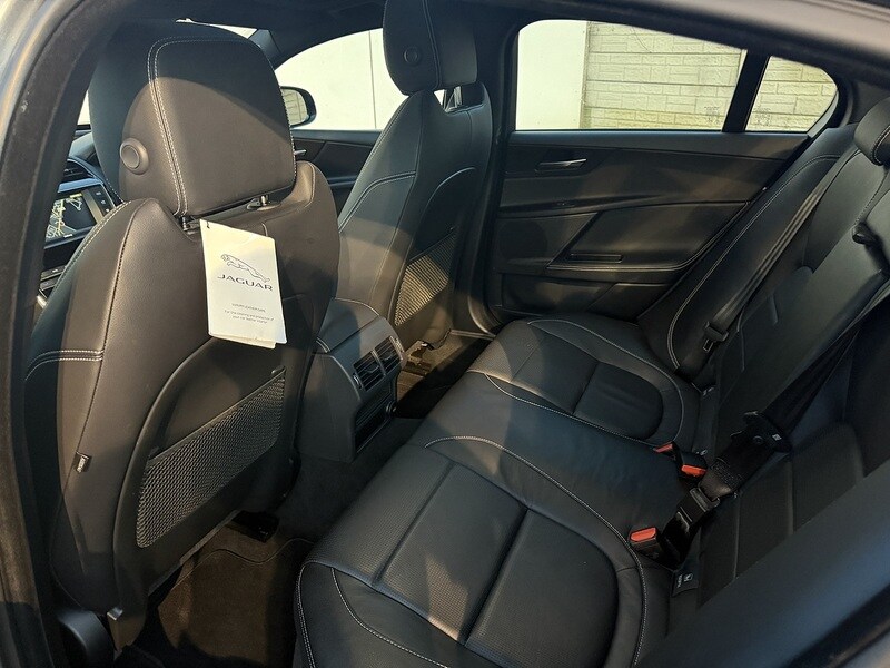 Used Jaguar XE 2016 for sale - 77042407: Photo 14