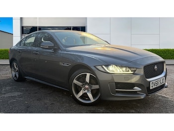 Used Jaguar XE 2016 for sale - 77042407: Photo