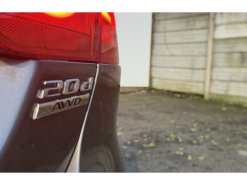 Used Jaguar XE 2016 for sale - 77042407: Photo 33