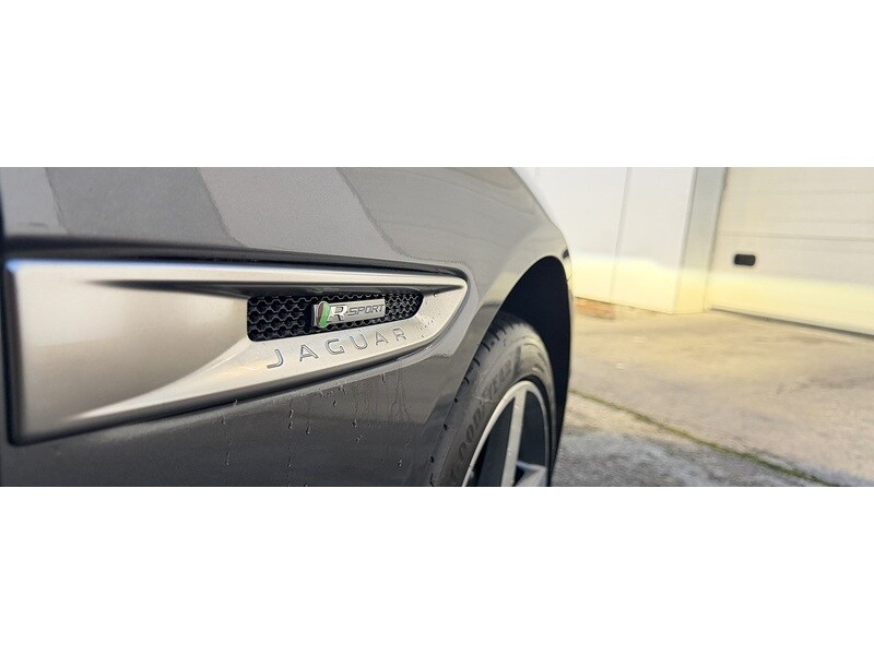 Used Jaguar XE 2016 for sale - 77042407: Photo 34