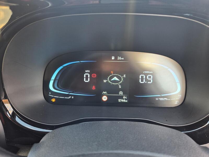 Used Hyundai i10 2024 for sale - 77188926: Photo 39