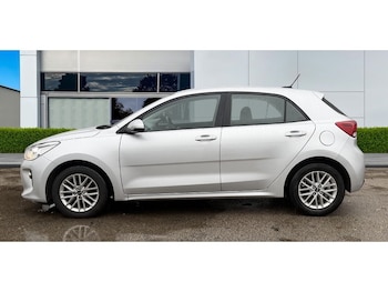 Used Kia Rio 2019 for sale - 77042405: Photo