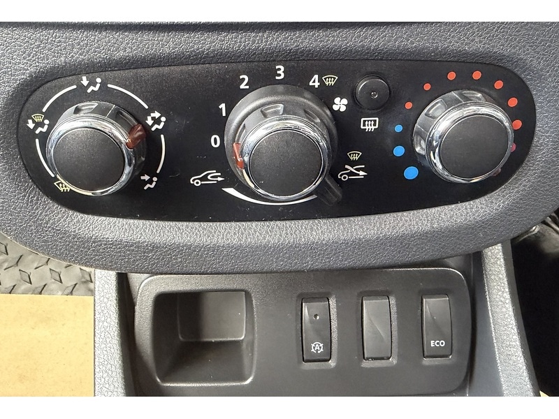 Used Dacia Duster 2016 for sale - 77375679: Photo 17