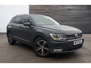 Used Volkswagen Tiguan 2017 for sale - 77222990: Photo