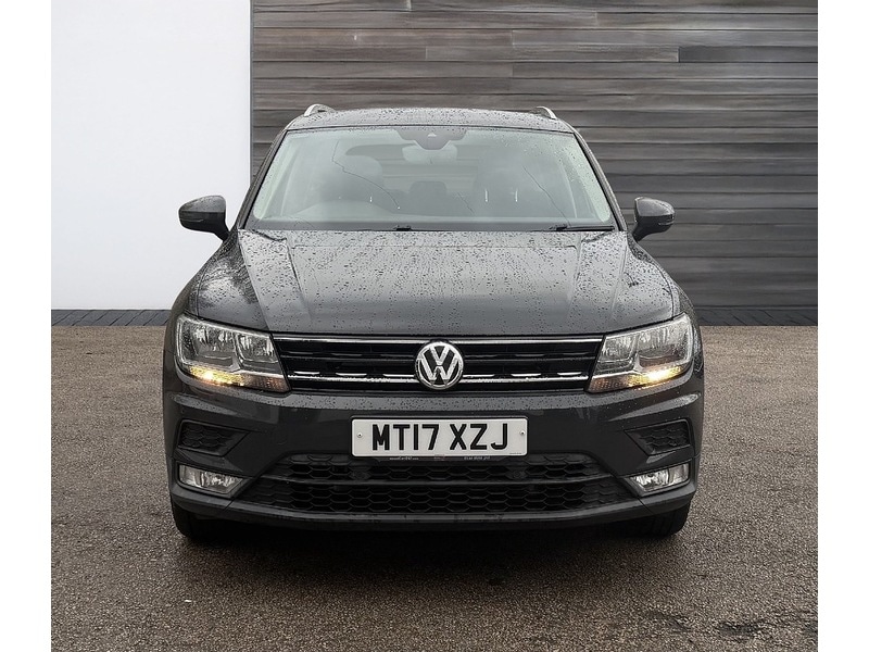 Used Volkswagen Tiguan 2017 for sale - 77222990: Photo 2