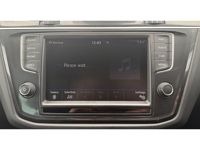 Used Volkswagen Tiguan 2017 for sale - 77222990: Photo 27