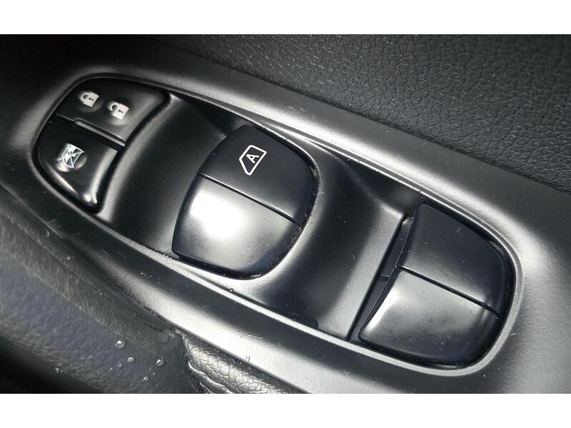 Used Nissan Qashqai 2017 for sale - 77086534: Photo 16