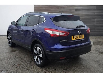 Used Nissan Qashqai 2017 for sale - 77086534: Photo