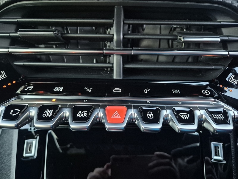 Used Peugeot 2008 2022 for sale - 77288625: Photo 33