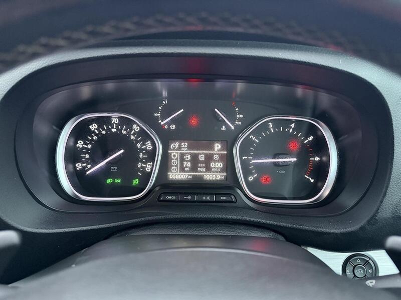 Used Peugeot Traveller 2017 for sale - 77609543: Photo 16