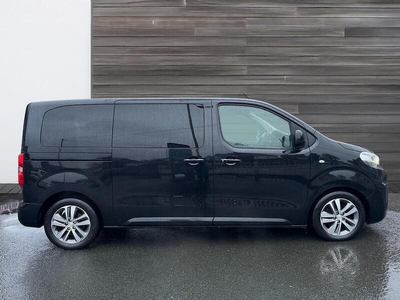 Used Peugeot Traveller 2017 for sale - 77609543: Photo 9