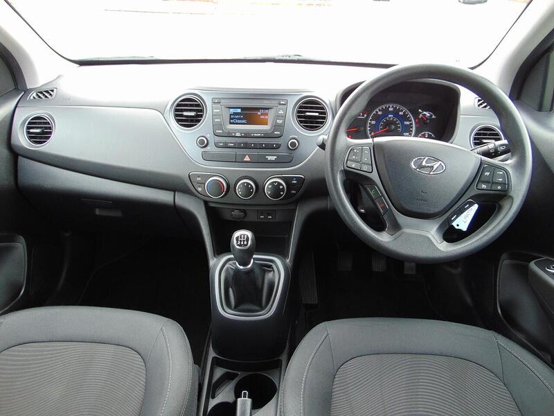 Used Hyundai i10 2017 for sale - 77042378: Photo 10