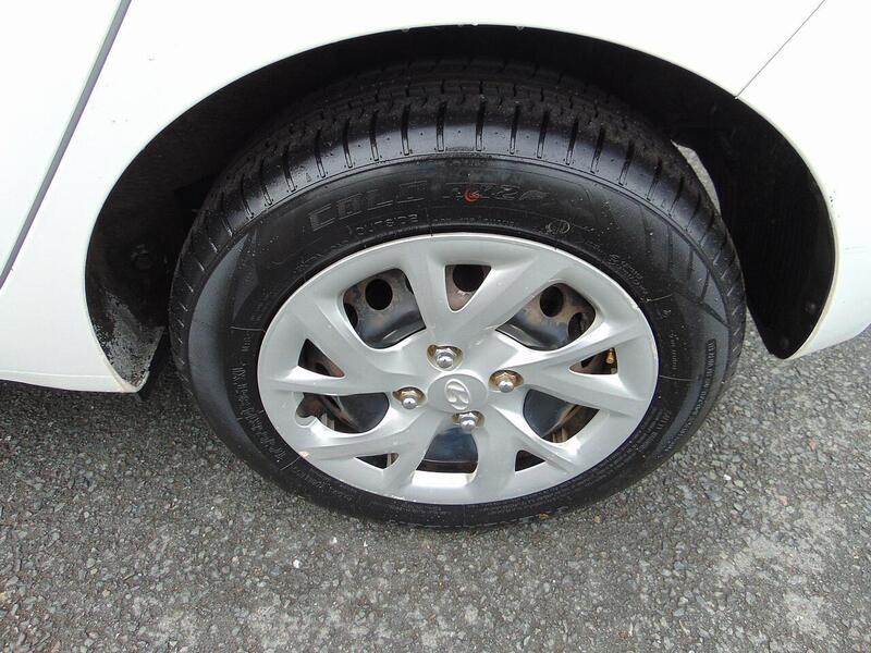 Used Hyundai i10 2017 for sale - 77042378: Photo 11