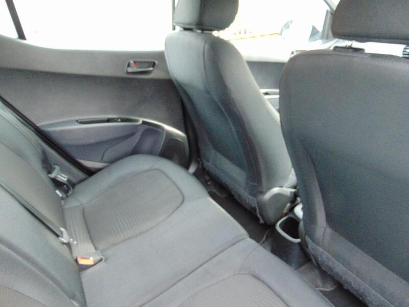 Used Hyundai i10 2017 for sale - 77042378: Photo 17