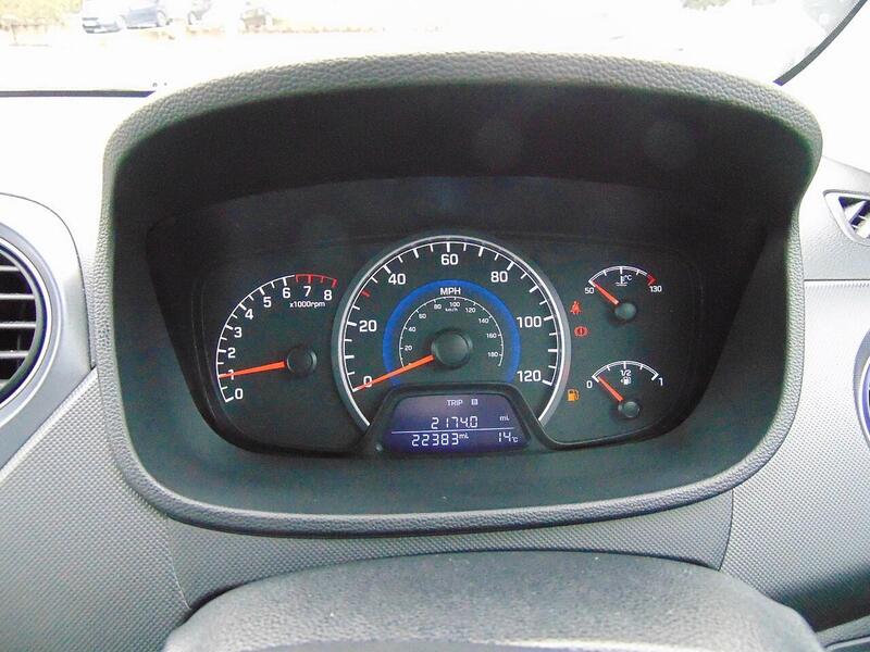 Used Hyundai i10 2017 for sale - 77042378: Photo 24