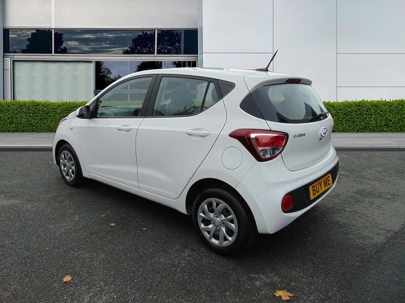 Used Hyundai i10 2017 for sale - 77042378: Photo 5