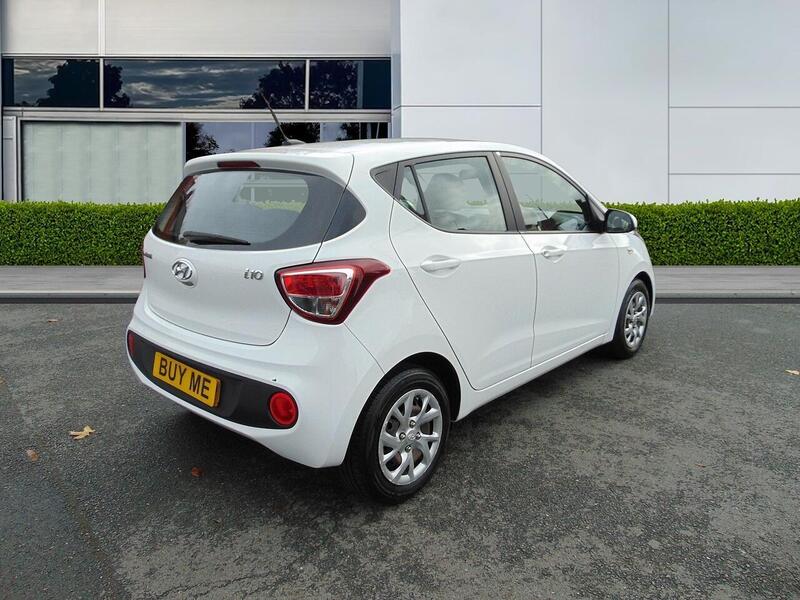 Used Hyundai i10 2017 for sale - 77042378: Photo 8