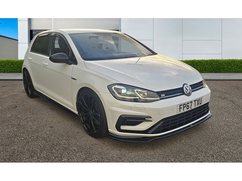 Used Volkswagen Golf 2017 for sale - 77042376: Photo 1