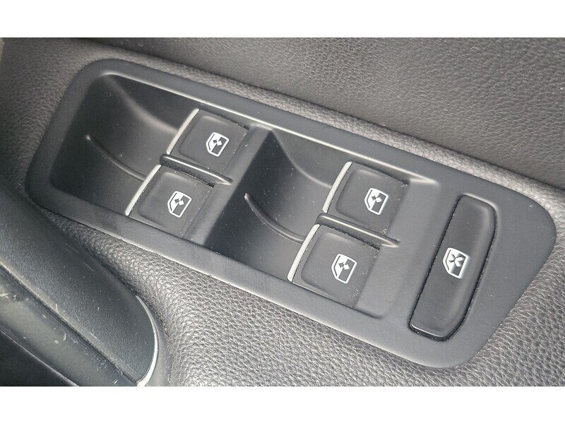 Used Volkswagen Golf 2017 for sale - 77042376: Photo 19